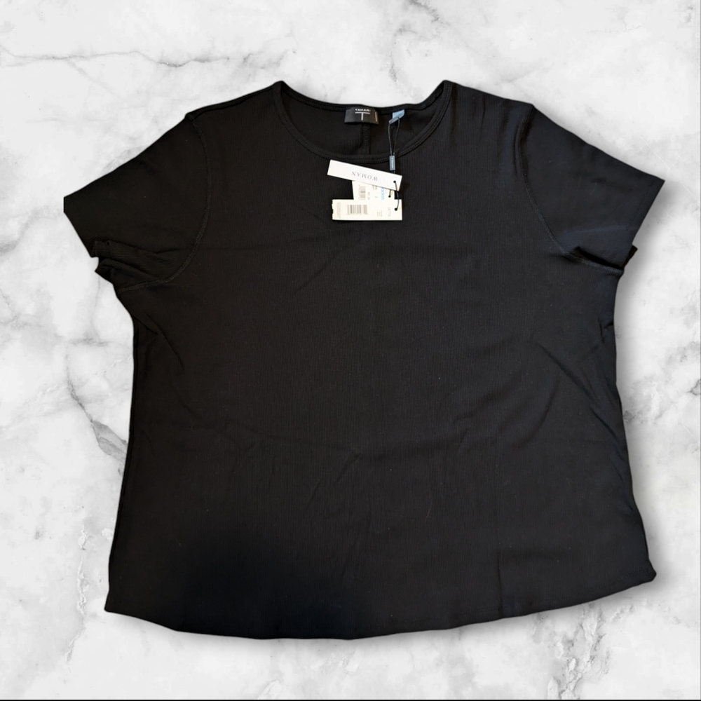 NWT Women's tahari 2X black ribbed T-shirt 18/20